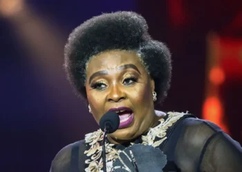 Yvonne chaka chaka honour 1