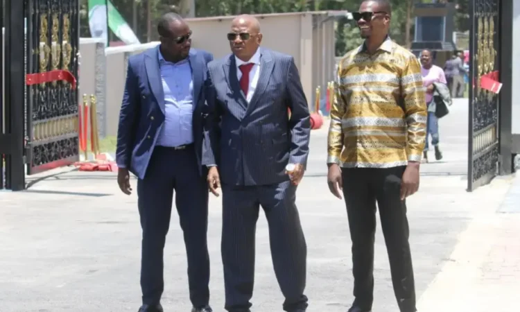 Senator mike chimombe with dr philip chiyangwa 1024x683
