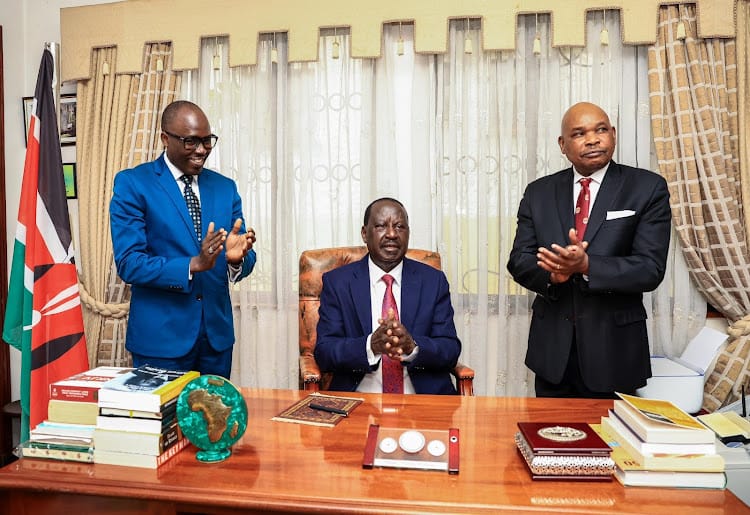 Raila Odinga Submitting Oficially Application To Auc Job