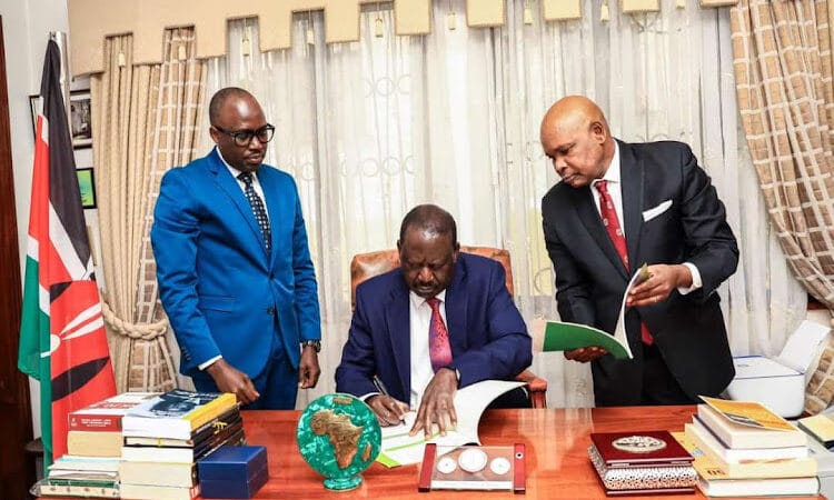 Raila Signing Auc Application Documents