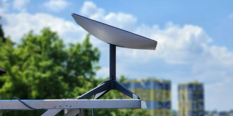 Starlink Temporarily Halts New Sign Ups