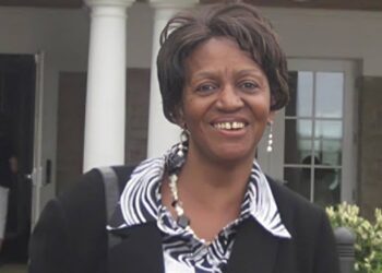 Wenwa Akinyi