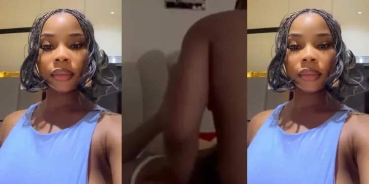 Ada Of London Top Photo