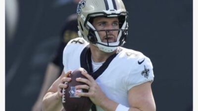 Derek carr