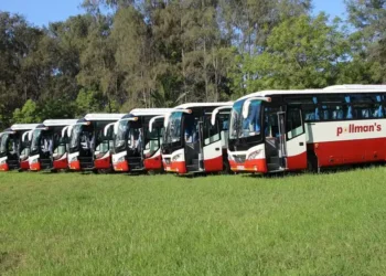 Pollimans luxury transfer buses