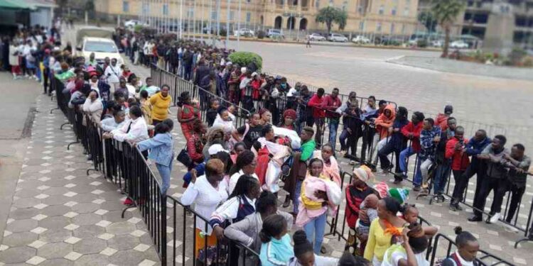 People lining up