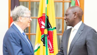 Bill gates and ruto with cabinet (1) (1)