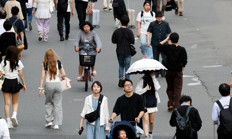 Japan popu;ation