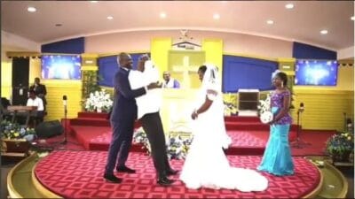 Man faints during wedding ceremony photo