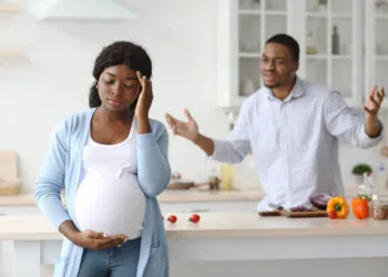 Pregnant woman and her husband photo