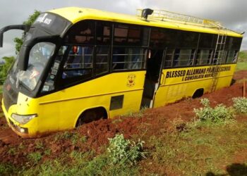 School bus in tsavo photo