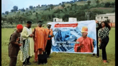 Engr. sabinus gets contract from governor amuneke