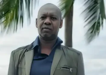 Journalist collins kweyu