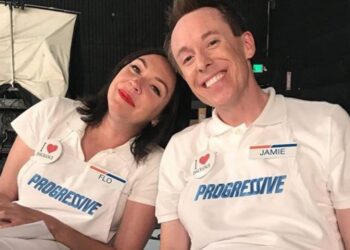 Progressive cast