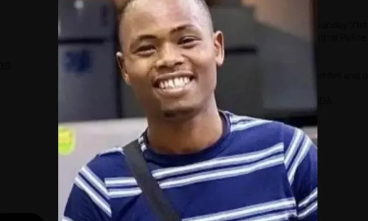 Simon warui, a 26 year old resident of nairobi’s umoja estate