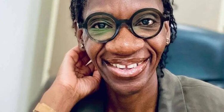 Zambian lawyer naomie pilula photo