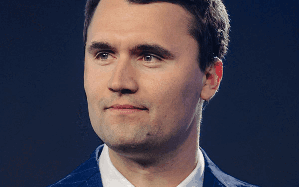 Charlie kirk (1)