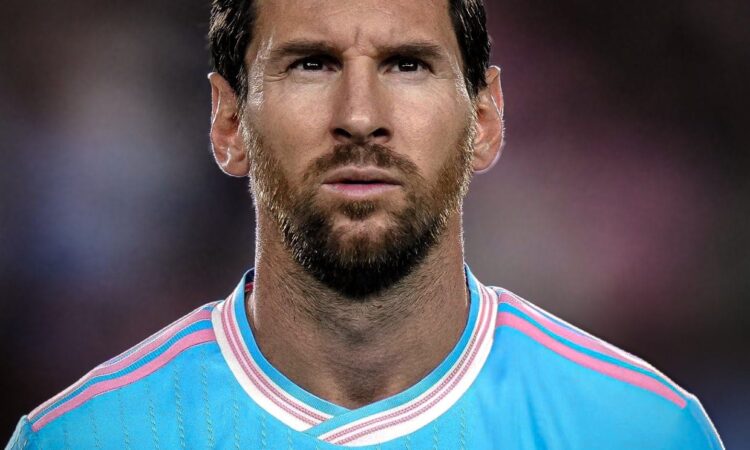 Hattrick de asistencias para messi vs new england.