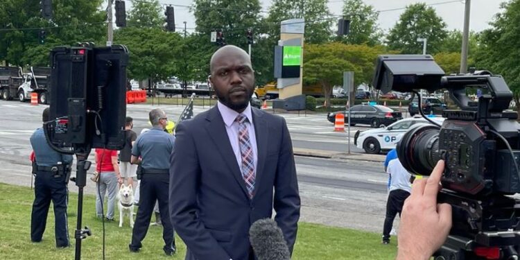 Larry madowo cnn