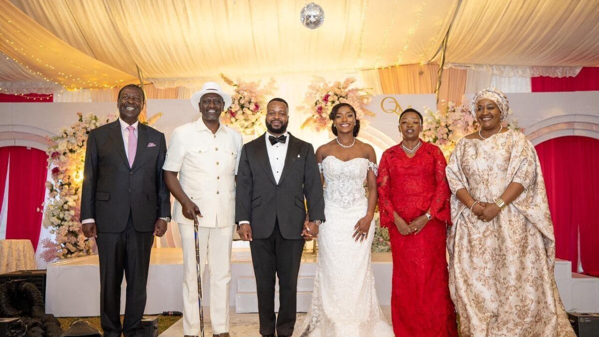 Mudavadi ruto at wedding photo