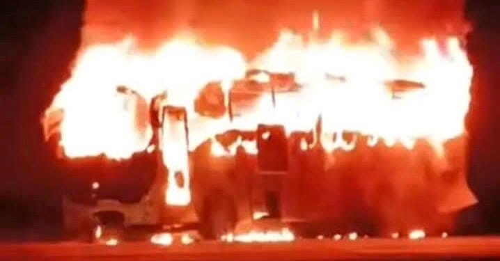 Boda Boda goons set on fire a whole Mash Poa bus b