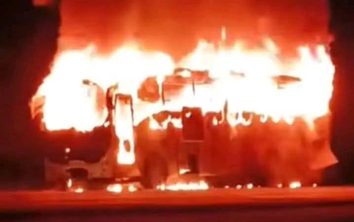 Boda Boda goons set on fire a whole Mash Poa bus b