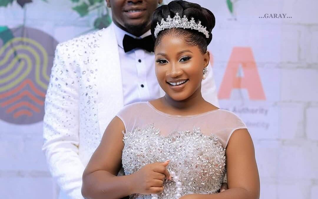 Chosen Becky has been chosen for a wife! Congratul (1)