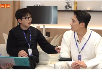 Singer broadcaster DinDin