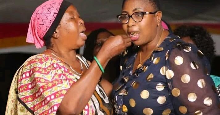 Aisha jumwa mother photo