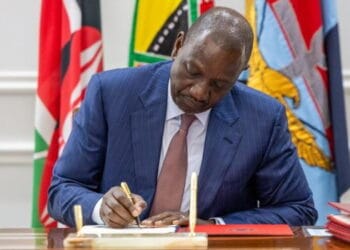 Ruto signs french soldiers pact