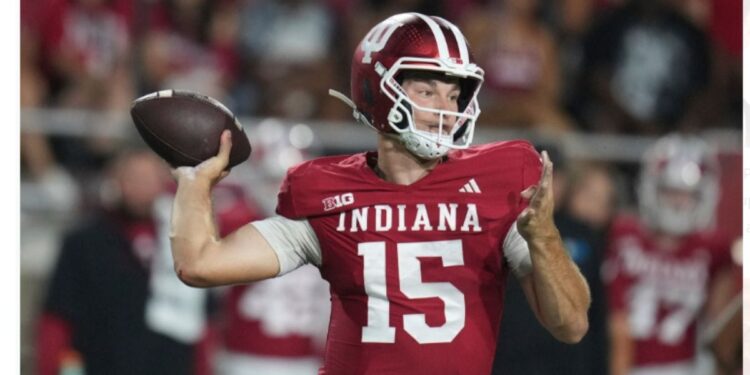 Indiana QB Fernando Mendoza