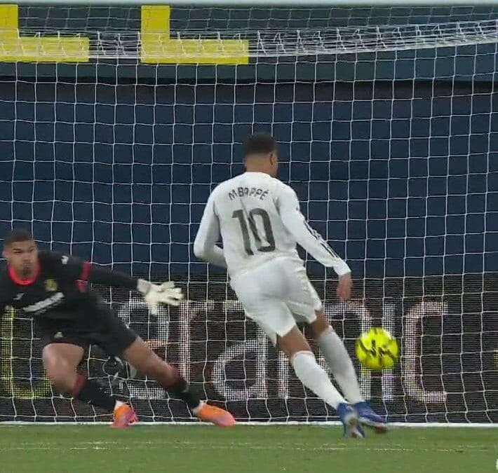 Kylian Mbappé PANENKA penalty