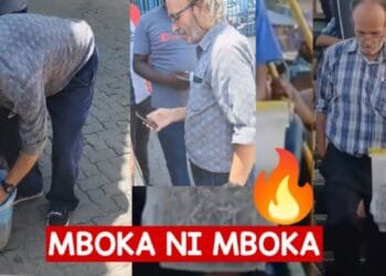 Mzungu selling omena mombasa photo