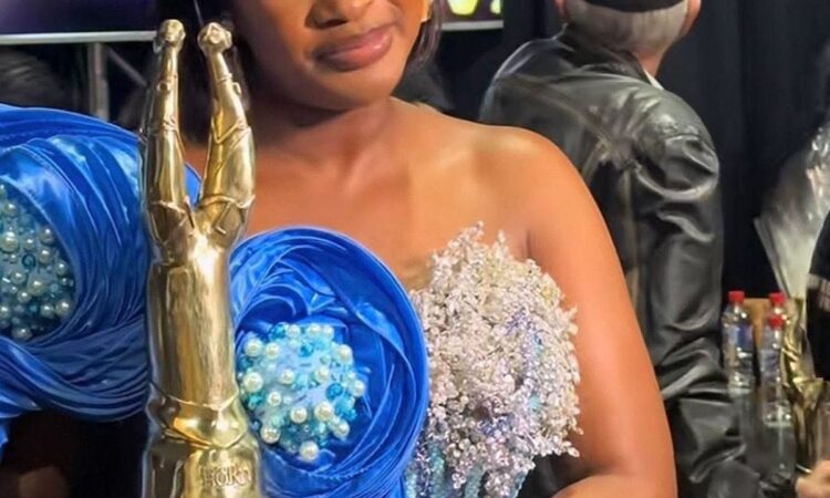 Zenande Mfenyana