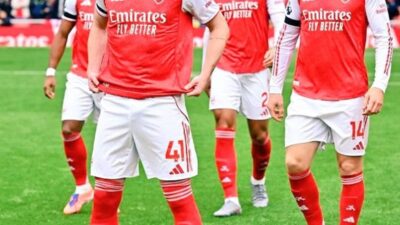 Mikel arteta squad