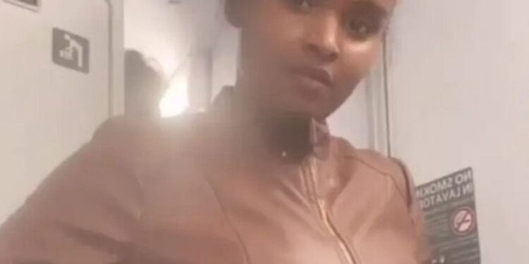 Somali girl leaks