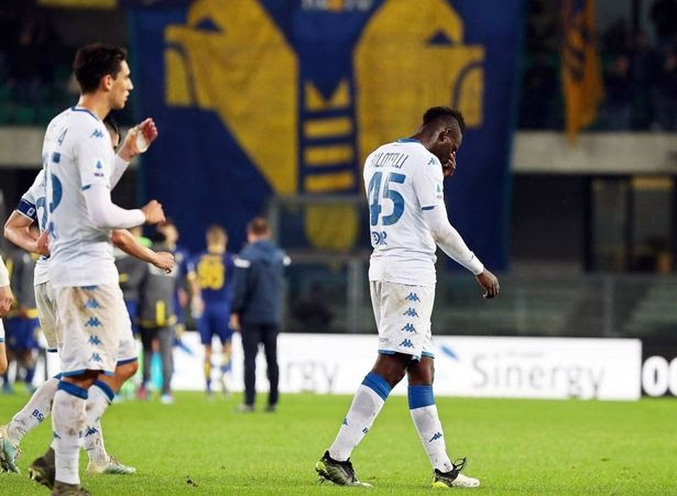 Mario Balotelli leaves Verona pitch. PHOTO | BBC