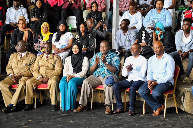 CS Fred Matiang'i and CS Joe Mucheru visit talent innovation centre(Swahili port hub) in Mombasa. PHOTO | BMS