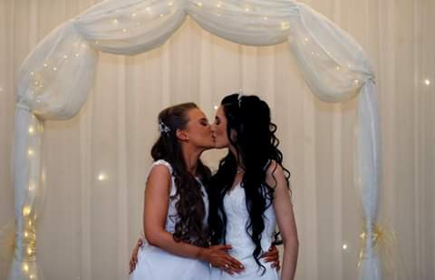 Sharni Edwards, 27 years, and Robyn Peoples, 26 years same-gender marriage. PHOTO |Reuters 