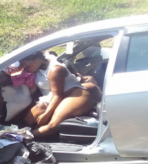 A couple died in a fatal accident while enjoying s£x as they drive in US.