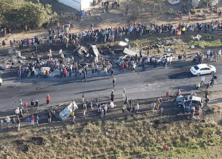 The exploded tanker affected 15 cars including Matatus. PHOTO | Courtesy CitizenTV Naivasha accident is deadly tragic this Jamhuri day.