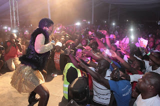 Akothee is what she did when she was in the stage. (PHOTO: GEORGE CHARO) Lakeside was hot and silenced.