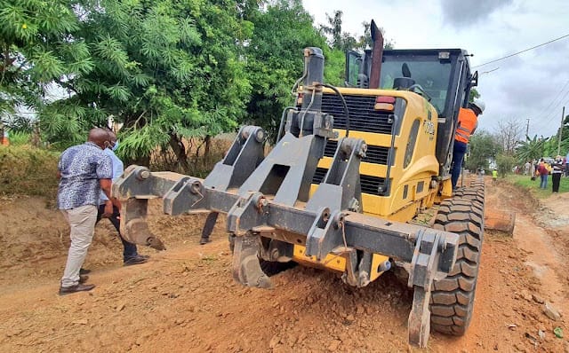 Amason Kingi roads
