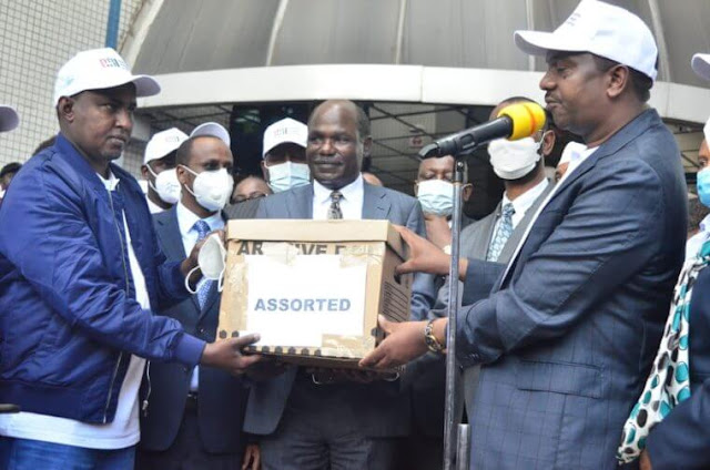 BBI referendum signatures given to IEBC No verification of signatures until we get cash, IEBC boss Chebukati pauses BBI reggae