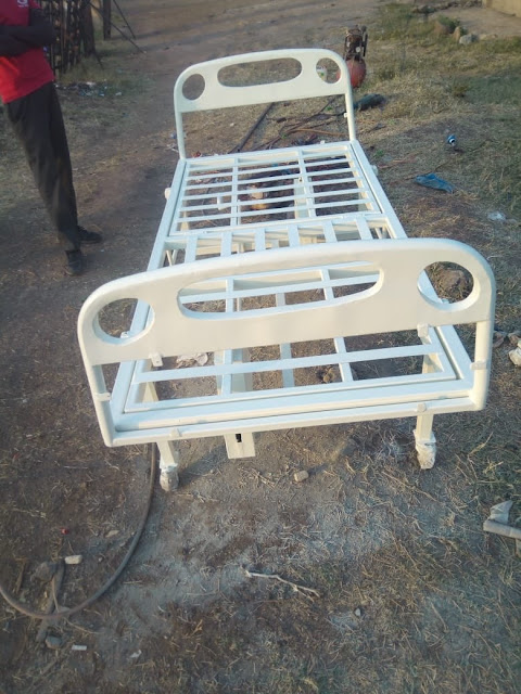 Uhuru skip innovative better hospital beds from Otieno, buys 500 beds from Mungai Gathogo and Muhinja