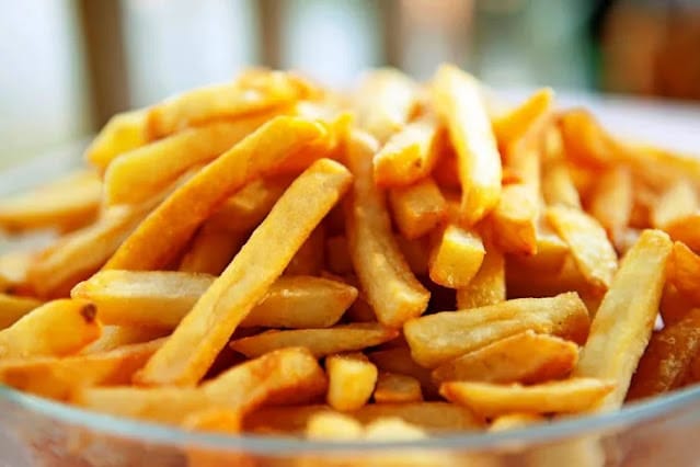 Chips vendor Elijah Mwangi Muthoga jailed for two years for frying chips with transformer oil