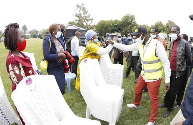 [PHOTOS] DP William Ruto continues to empower the HUSTLER nation with Goodies