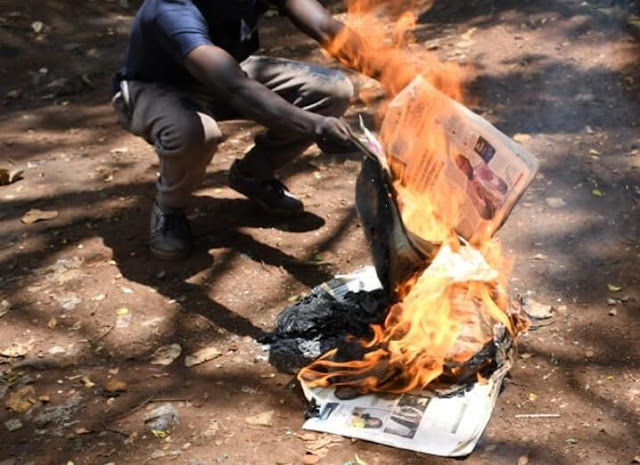 Standard newspaper vendors in Uasin Gishu county 
