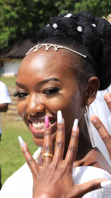 [PHOTOS] Eric Omondi weds Carol Kamweru of BandBeca as Shakilla storm the wedding ceremony
