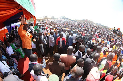 Nairobi Governor Evans Kidero in a Madaraka day rally in Nairobi. PHOTO | EOK #MadarakaDay : Is the Kenyan revolution underway? Ruto, Mudavadi, Kingi and Kidero shows.